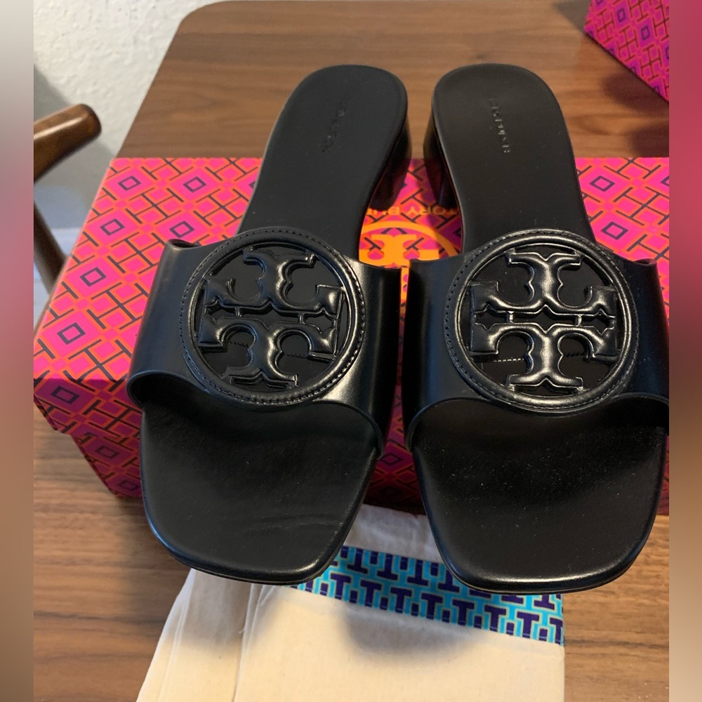 Tory Burch Bombe Miller slide sandals. Size 9.5 black leather. Brand new in box